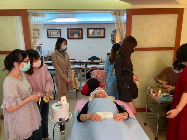 110.1.25粉刺課程_210129_55